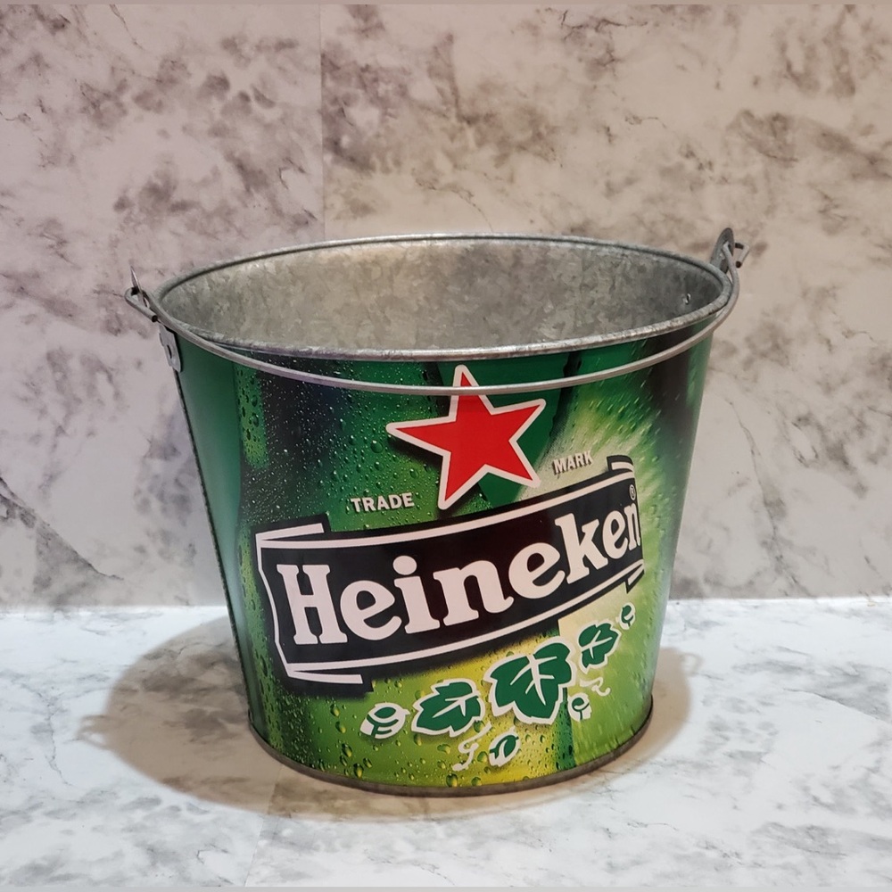 Medal Heineken Beer Ice Bucket with Handle 9 x 7 Inch